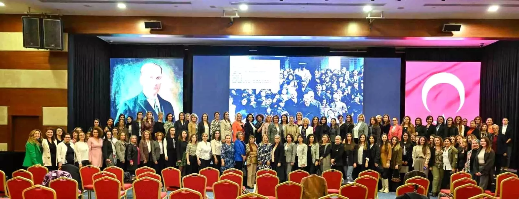 Kadına Yönelik Şiddetle Mücadele Vurgusu