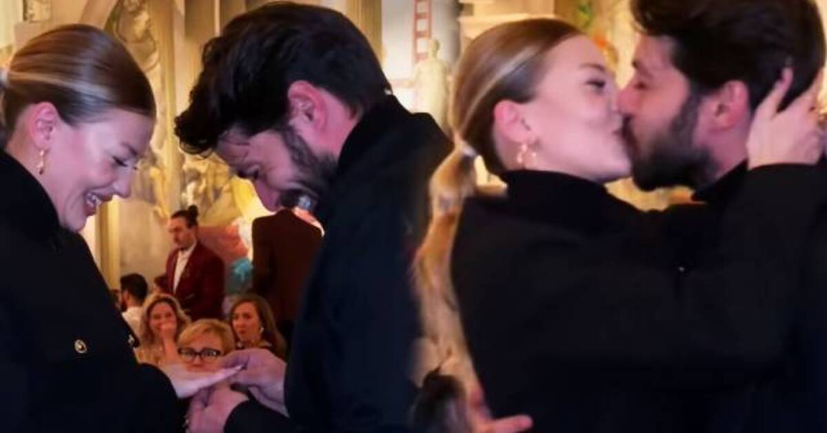 Hilmi Cem İntepe, Pırıl Atasever’e sevgilisi evlenme teklifi etti